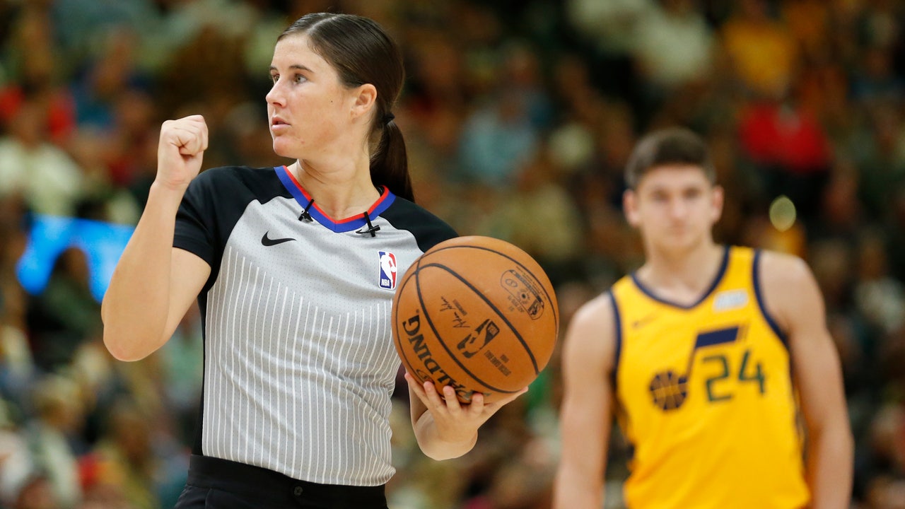 NBA promotes 5 refs, including 2 women, to full-time status